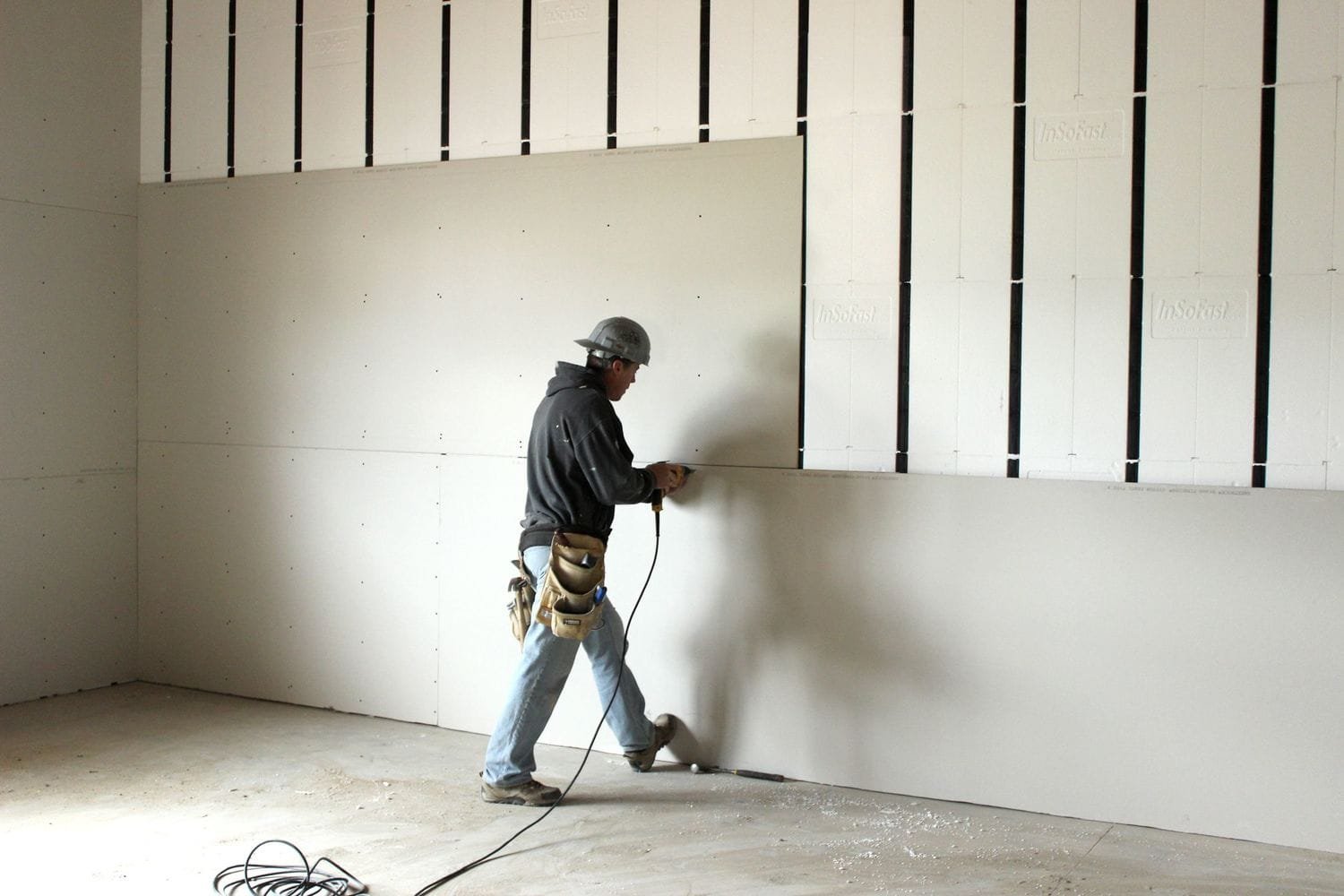 gypsum partition dubai